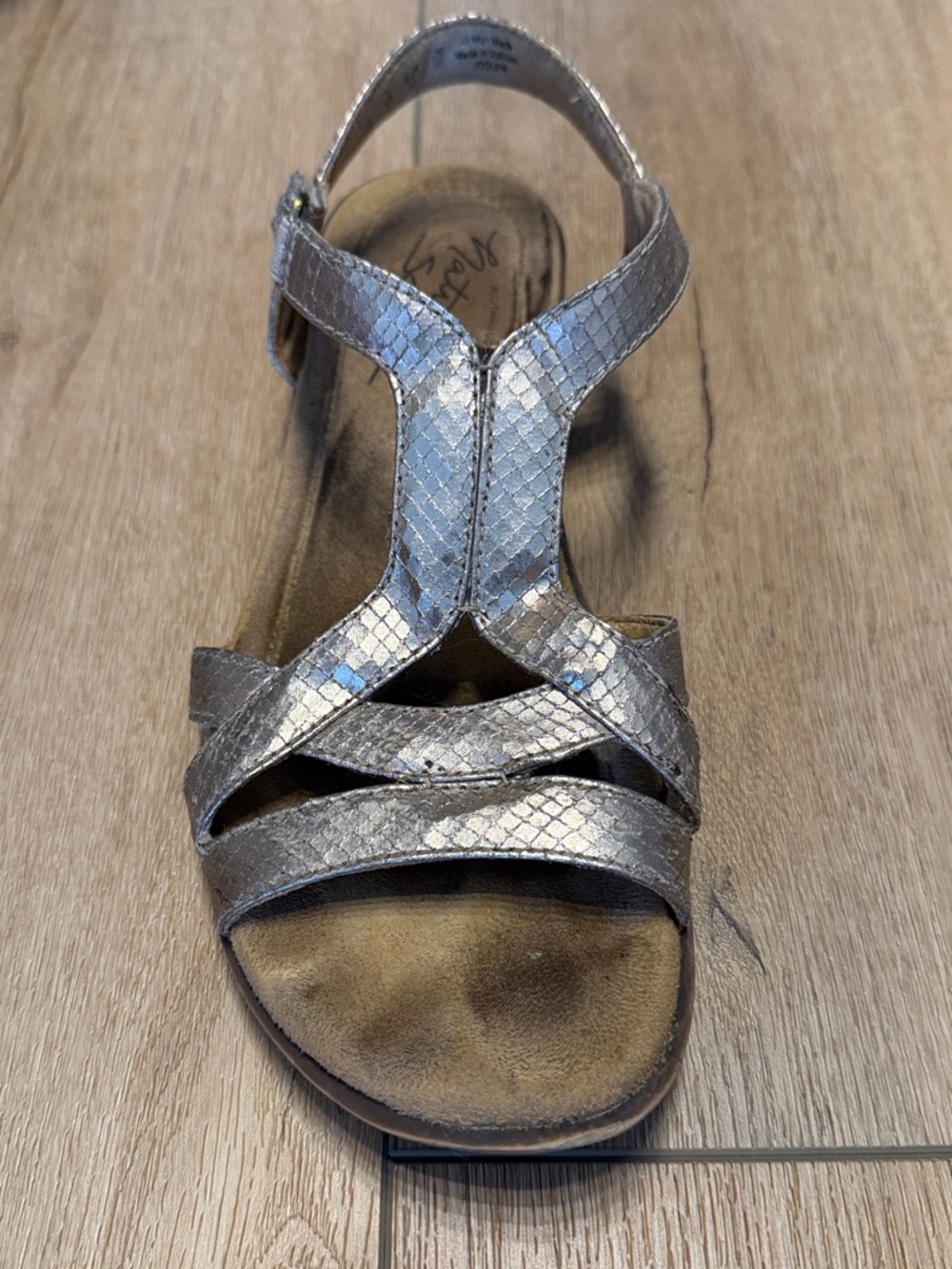 Naturalizer Silver Snake-Print T-Strap Wedge Sandal